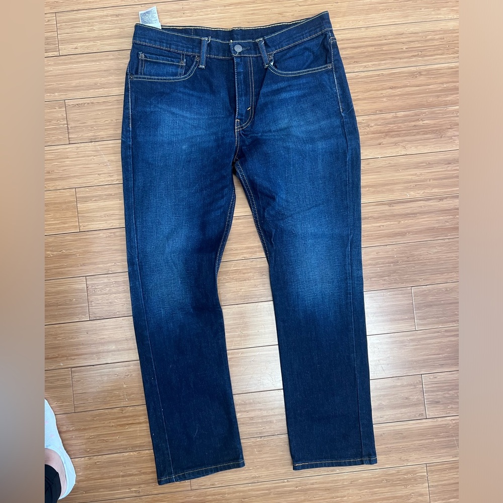 Men’s Levi’s 511’s jeans